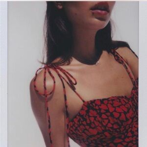 Realisation Par Heart Patterned Red Women's Top XS Silk